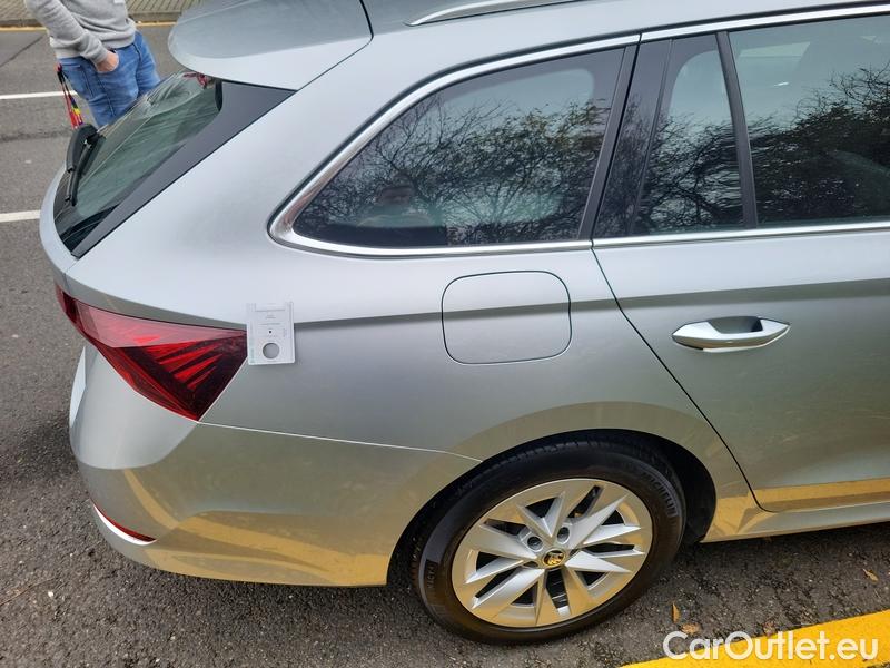  Skoda  Octavia  Combi (NX3)(2020) Oct.Combi 2.0TDI 110 Style #5