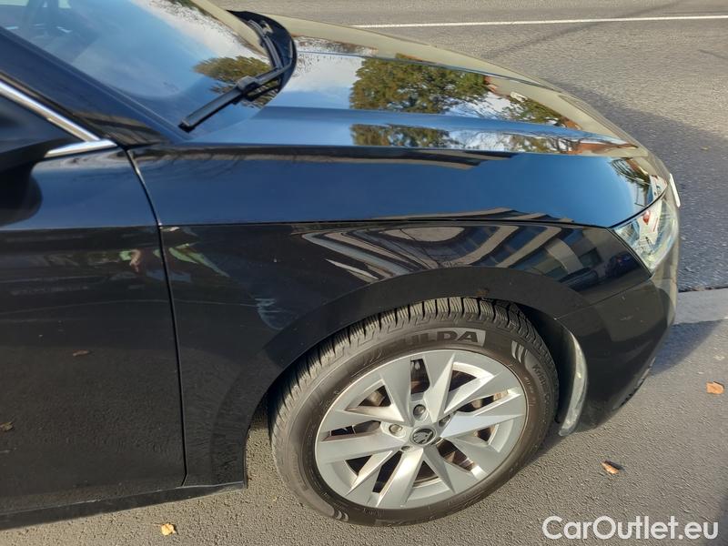  Skoda  Octavia  Combi (NX3)(2020) Oct.Com.1.5 e-TEC 110 Style AT #32