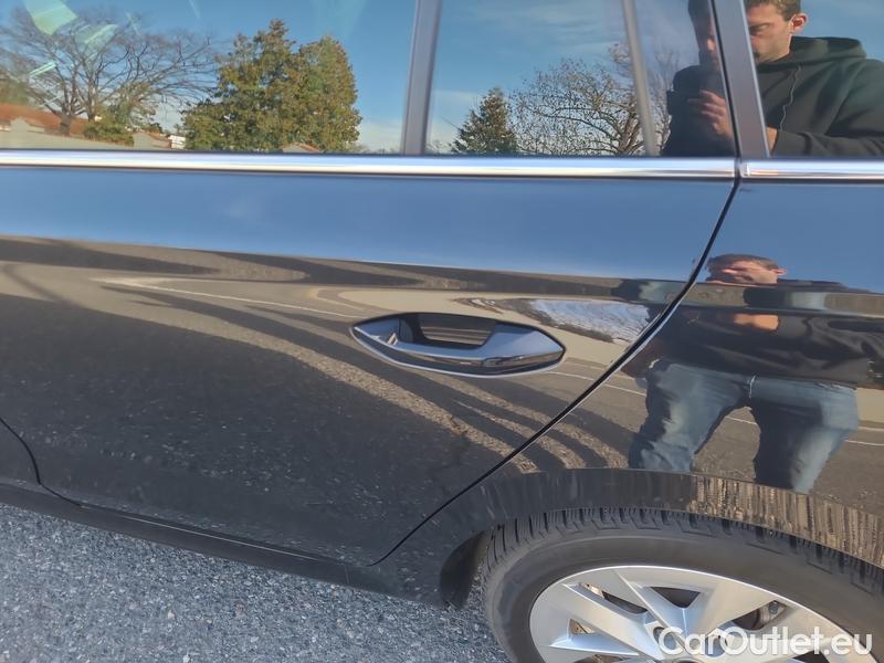  Skoda  Octavia  Combi (NX3)(2020) Oct.Com.1.5 e-TEC 110 Style AT #9