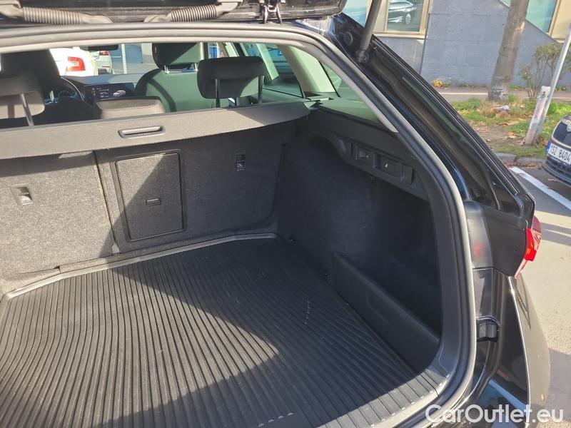  Skoda  Octavia  Combi (NX3)(2020) Oct.Com.1.5 e-TEC 110 Style AT #14