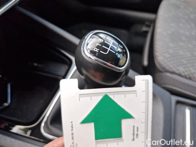  Skoda  Octavia  Combi (NX3)(2020) Oct.Combi 1.5TSI 110 Style #8