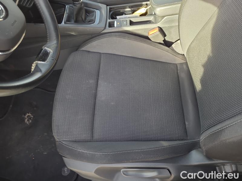  Skoda  Octavia  Combi (NX3)(2020) Oct.Combi 1.5TSI 110 Ambition #6