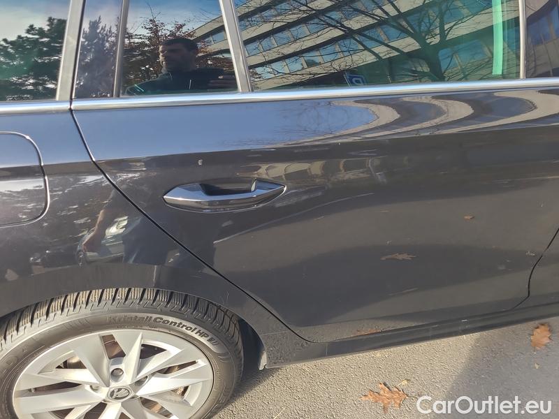  Skoda  Octavia  Combi (NX3)(2020) Oct.Com.1.5 e-TEC 110 Style AT #27