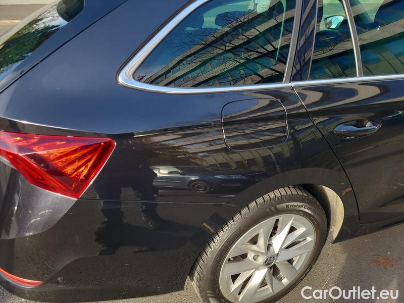  Skoda  Octavia  Combi (NX3)(2020) Oct.Com.1.5 e-TEC 110 Style AT #26