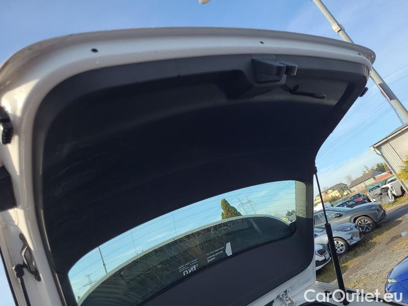  Skoda  Octavia  Combi (NX3)(2020) Oct.Combi 1.5TSI 110 Ambition #12