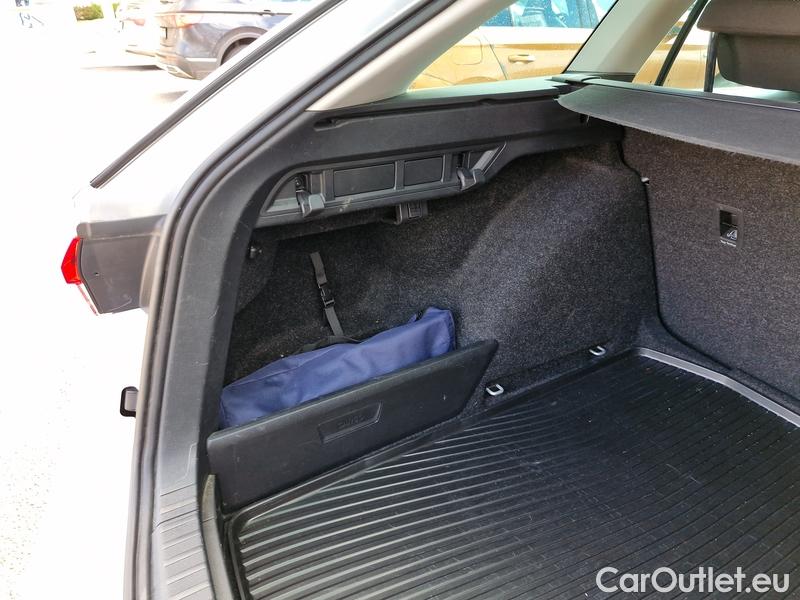  Skoda  Octavia  Combi (NX3)(2020) Oct.Combi 1.5TSI 110 Style #18