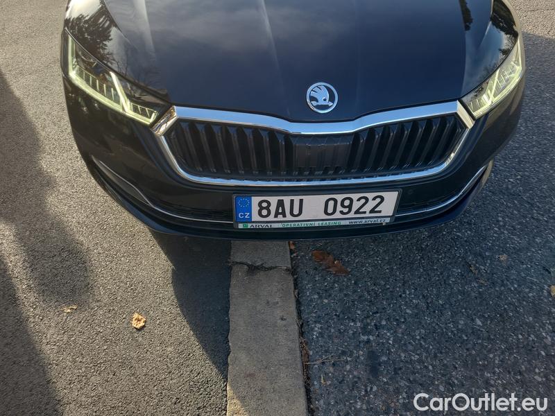  Skoda  Octavia  Combi (NX3)(2020) Oct.Com.1.5 e-TEC 110 Style AT #1