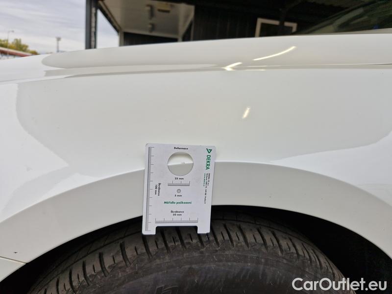  Volkswagen  Passat  Lim (CB2) (2019) Pas.2.0TDI 110 Business 4d #3