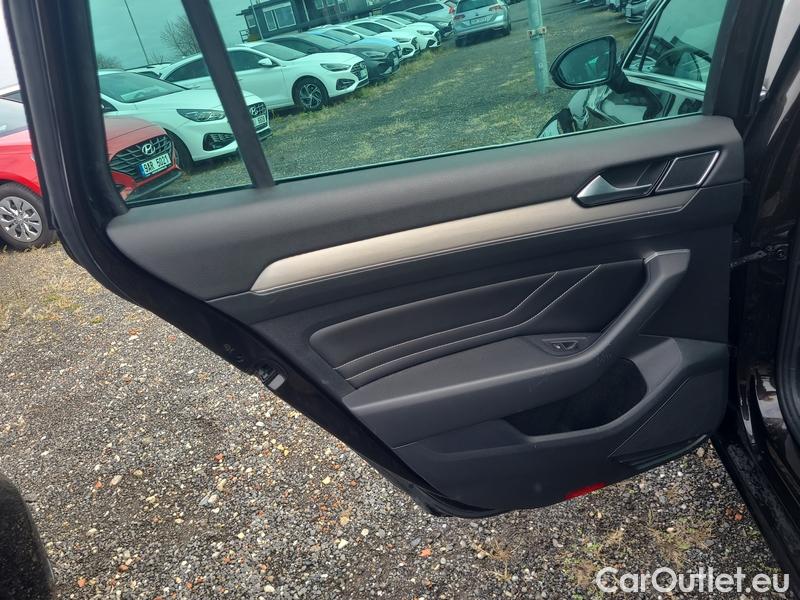  Volkswagen  Passat  Variant (CB5) (2019) Pas.Var.2.0TDI 110 Elegance #29
