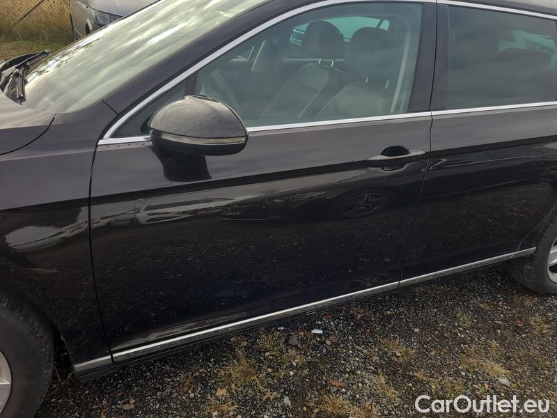  Volkswagen  Passat  Variant (CB5) (2019) Pas.Var.2.0TDI 110 Elegance #7