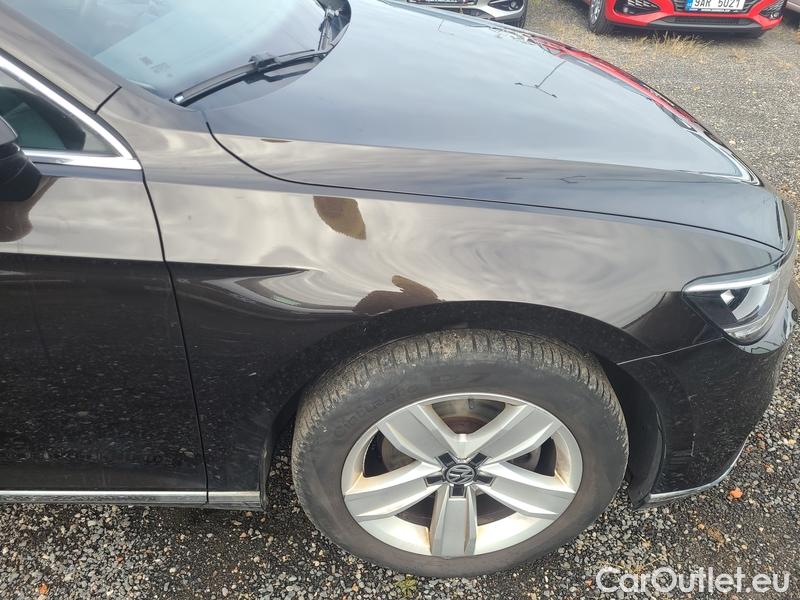  Volkswagen  Passat  Variant (CB5) (2019) Pas.Var.2.0TDI 110 Elegance #24