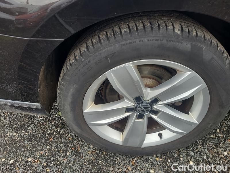 Volkswagen  Passat  Variant (CB5) (2019) Pas.Var.2.0TDI 110 Elegance #15