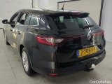  Renault  Megane Renault Mégane Estate TCe 140 EDC Limited 5d #9