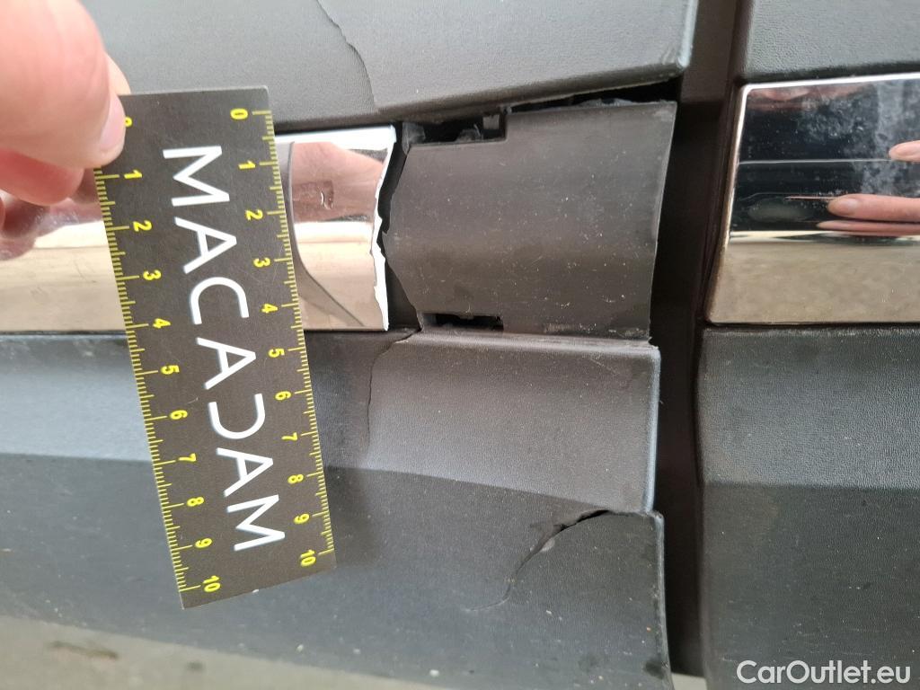  Renault  Kadjar RENAULT  / 2018 / 5P / Crossover Business TCe 140 EDC FAP #39