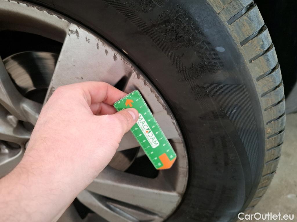  Peugeot  3008  Active Business 1.5 HDi 130CV BVM6 E6d #12