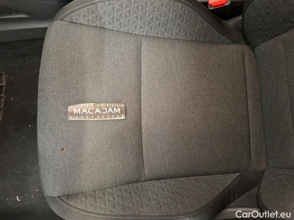  Renault  Clio  V Business 1.6 E-TECH Hybrid 140CV BVA6 E6d #14