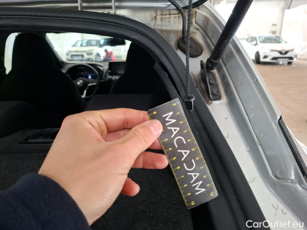  Nissan  Juke NISSAN  / 2019 / 5P / Crossover DIG-T 114 BVM6 Business+ #38