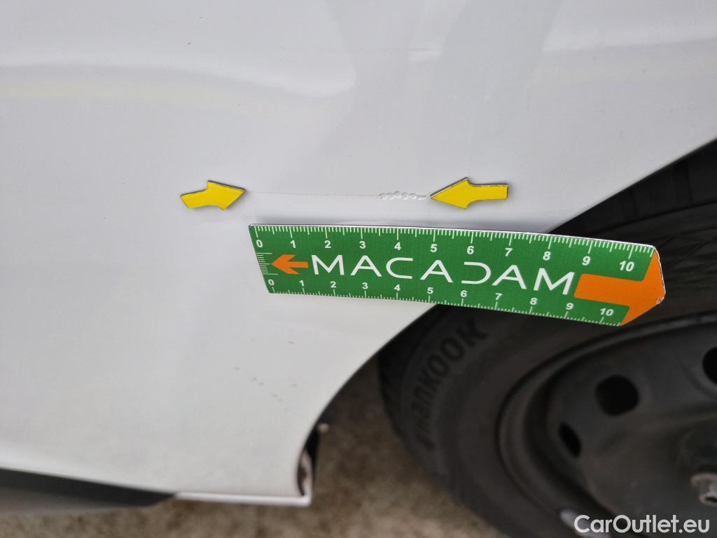  Renault  Trafic  Furgon Grand Confort L1H1 1200 1.6 dCi 125CV BVM6 E6 #51