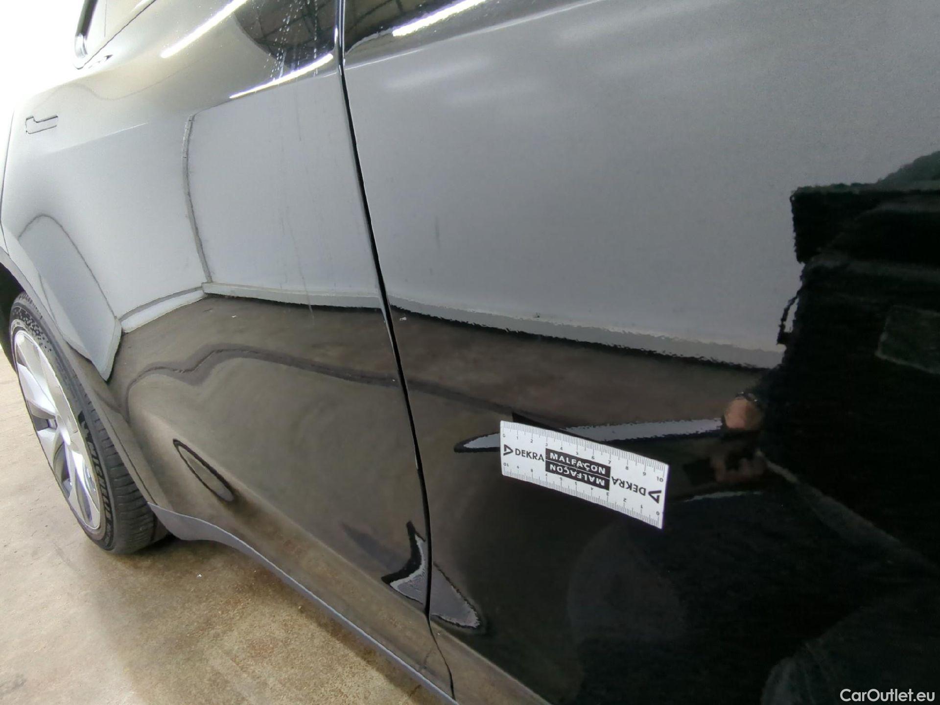  Tesla  Model Y TESLA  / 2021 / 5P / SUV RWD #1