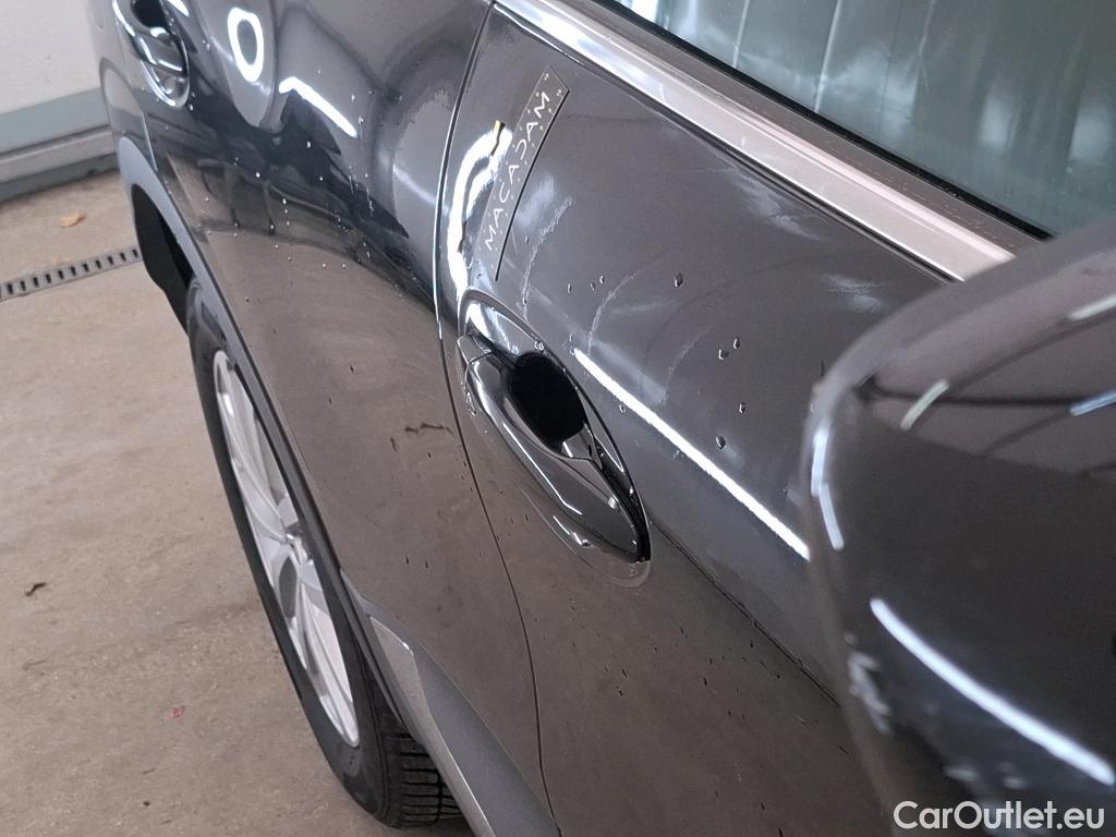  Renault  Kadjar RENAULT  / 2018 / 5P / Crossover Business TCe 140 EDC FAP #19