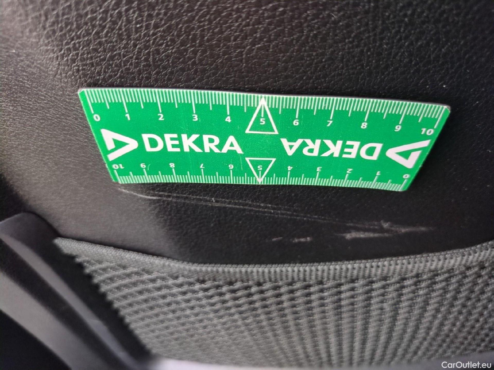  Bmw  Serie 1 Série 1 Berline 116d Sport 1.5 115CV BVM6 E6 #4