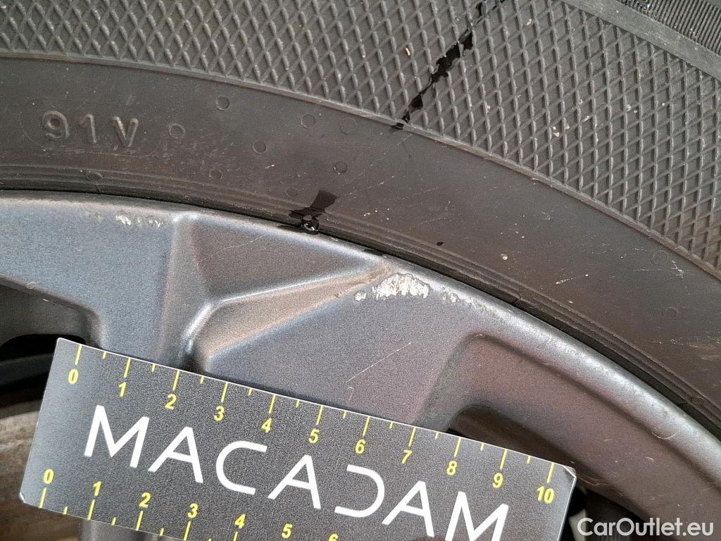  Peugeot  308 PEUGEOT  SW / 2021 / 5P / Break PureTech 130 S&S ACTIVE PACK #18