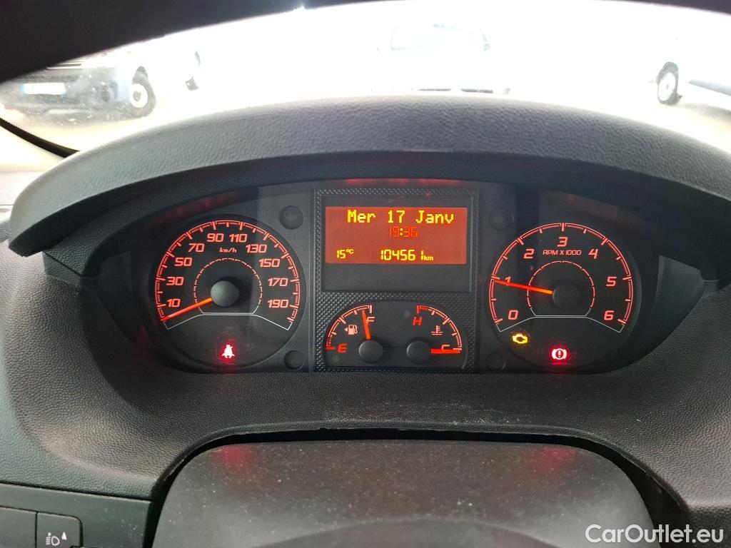  Peugeot  Boxer PEUGEOT  / 2014 / 4P / Fourgon tôlé BLUEHDI 110 PREMIUM 335 L2H2 #49