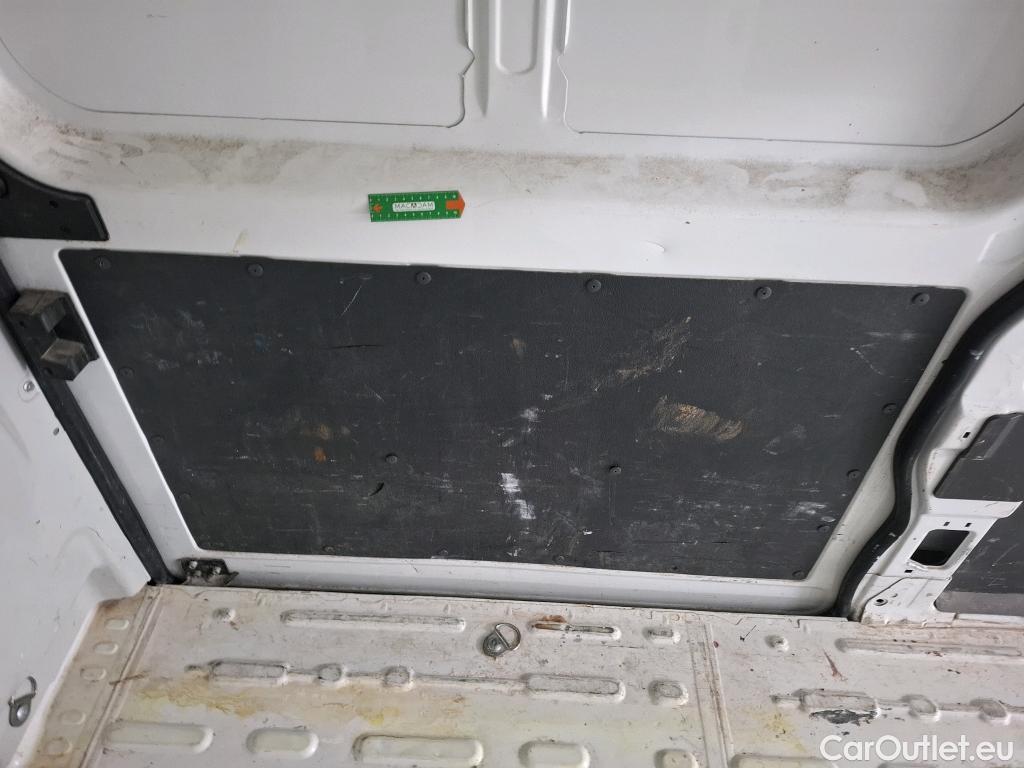  Citroen  Jumper CITROEN  / 2014 / 4P / Fourgon tôlé 4-35 L4H2 BlueHDi 165 S&S BVM6 Club #15