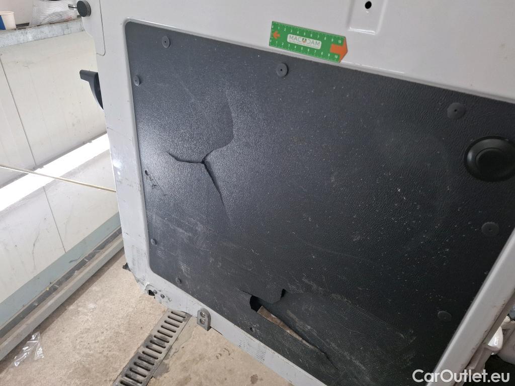  Citroen  Jumper CITROEN  / 2014 / 4P / Fourgon tôlé 4-35 L4H2 BlueHDi 165 S&S BVM6 Club #19