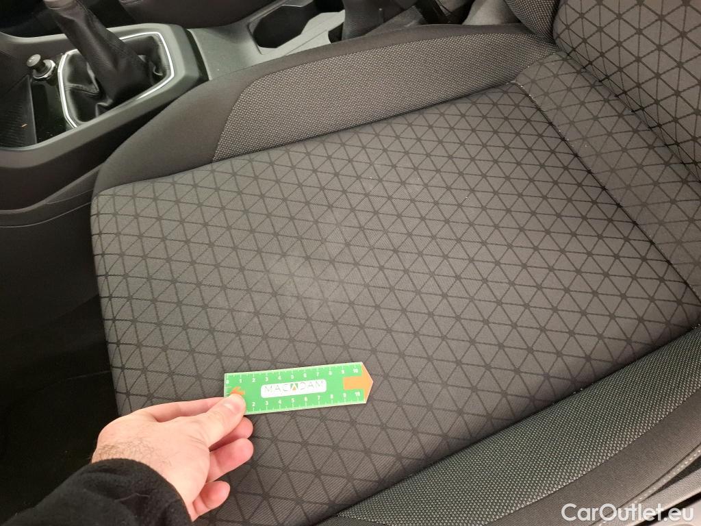  Volkswagen  T-CROSS  Lounge Business 1.0 TSI 110CV BVM6 E6d #9