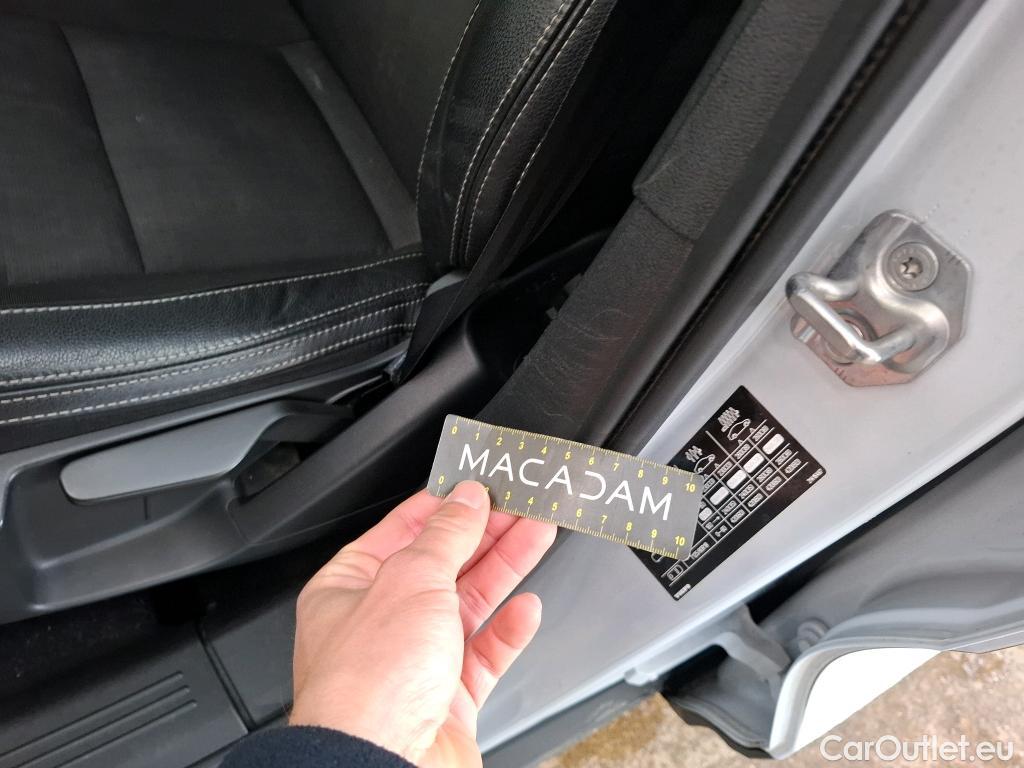  Volvo  XC 40 XC40 Momentum 2WD 2.0 D3 150CV BVA8 E6dT #38