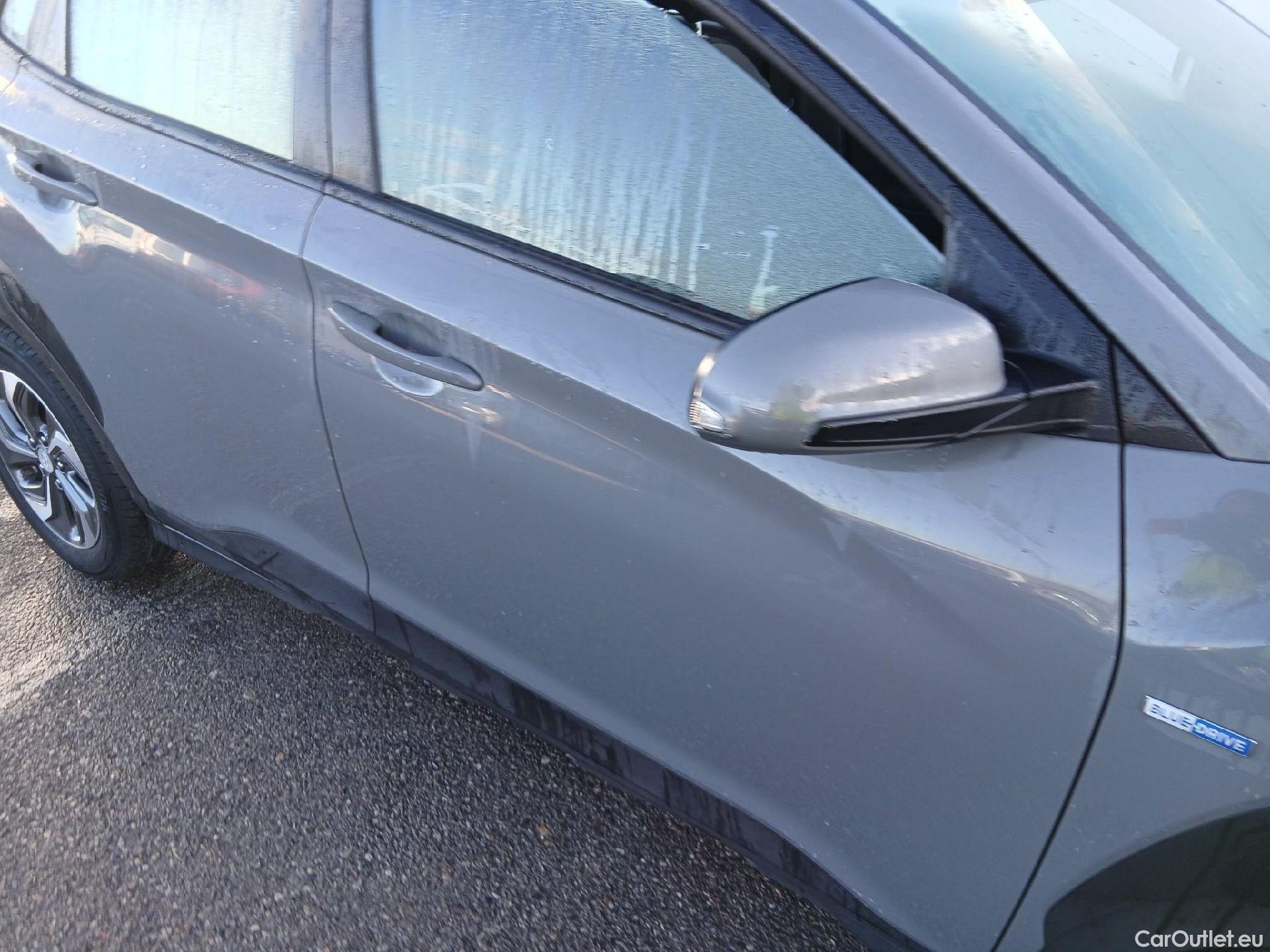  Hyundai  Konna HYUNDAI Kona / 2017 / 5P / todoterreno 1.6 GDI HEV Klass DCT #22