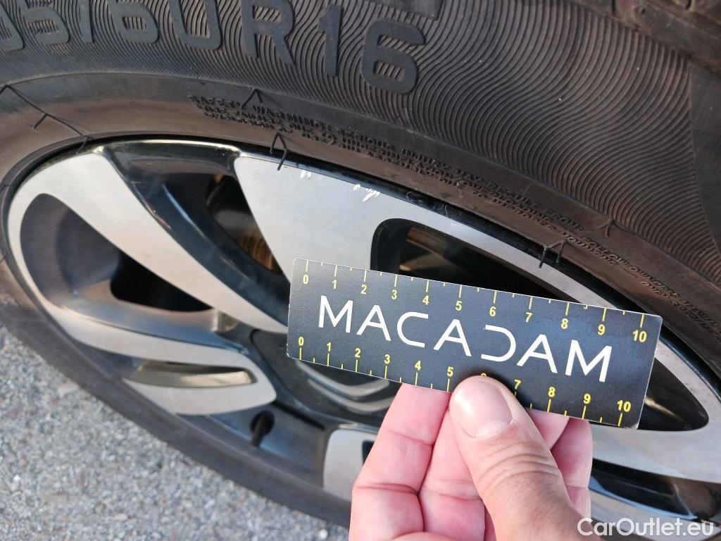  Citroen  C3 CITROEN  Aircross / 2017 / 5P / todoterreno PureTech 81kW (110CV) S&S FEEL (CX) #12