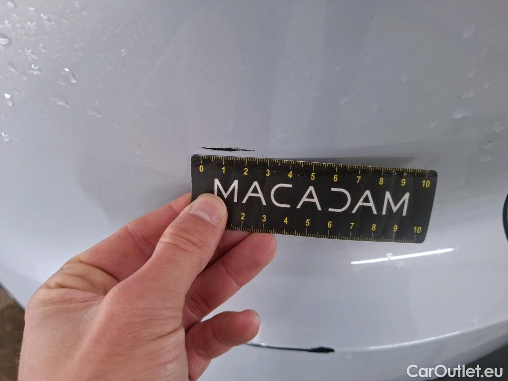  Volvo  XC 40 XC40 Momentum 2WD 2.0 D3 150CV BVA8 E6dT #17