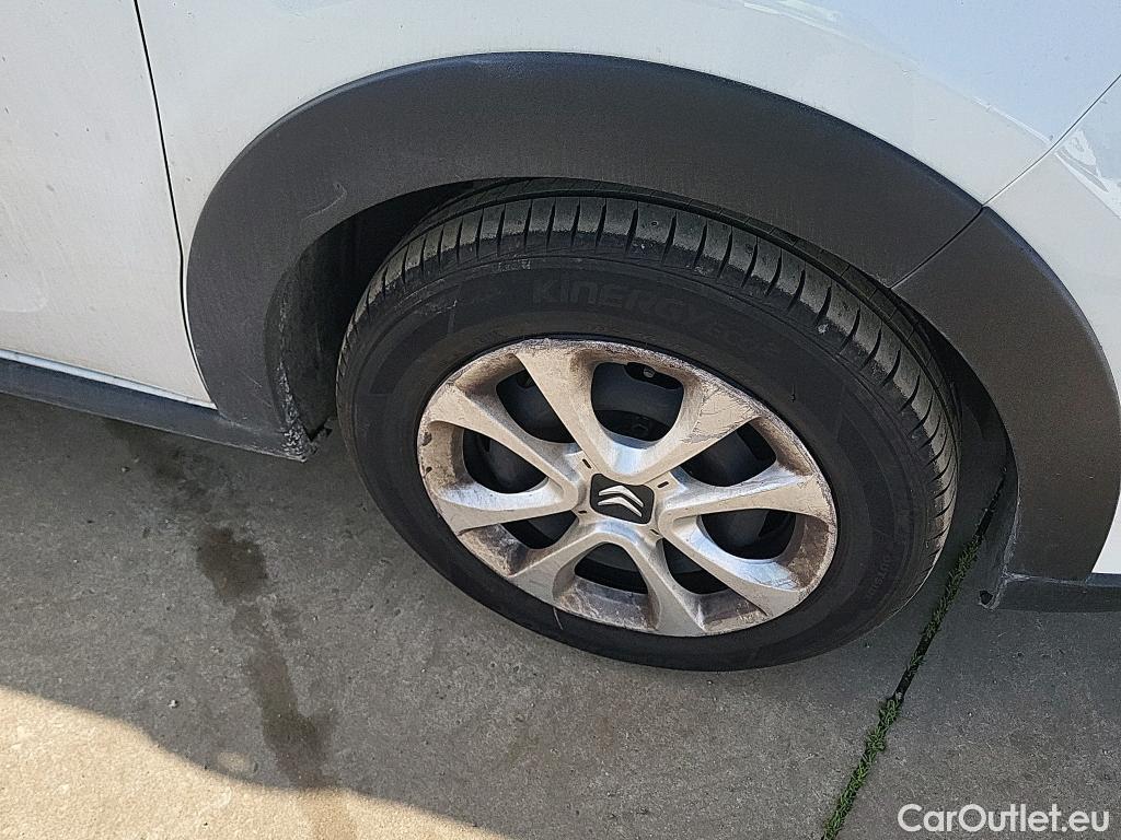  Citroen  C3 CITROEN  / 2020 / 5P / berlina con portón BlueHDi 75KW (100CV) S&S Live Pack #21