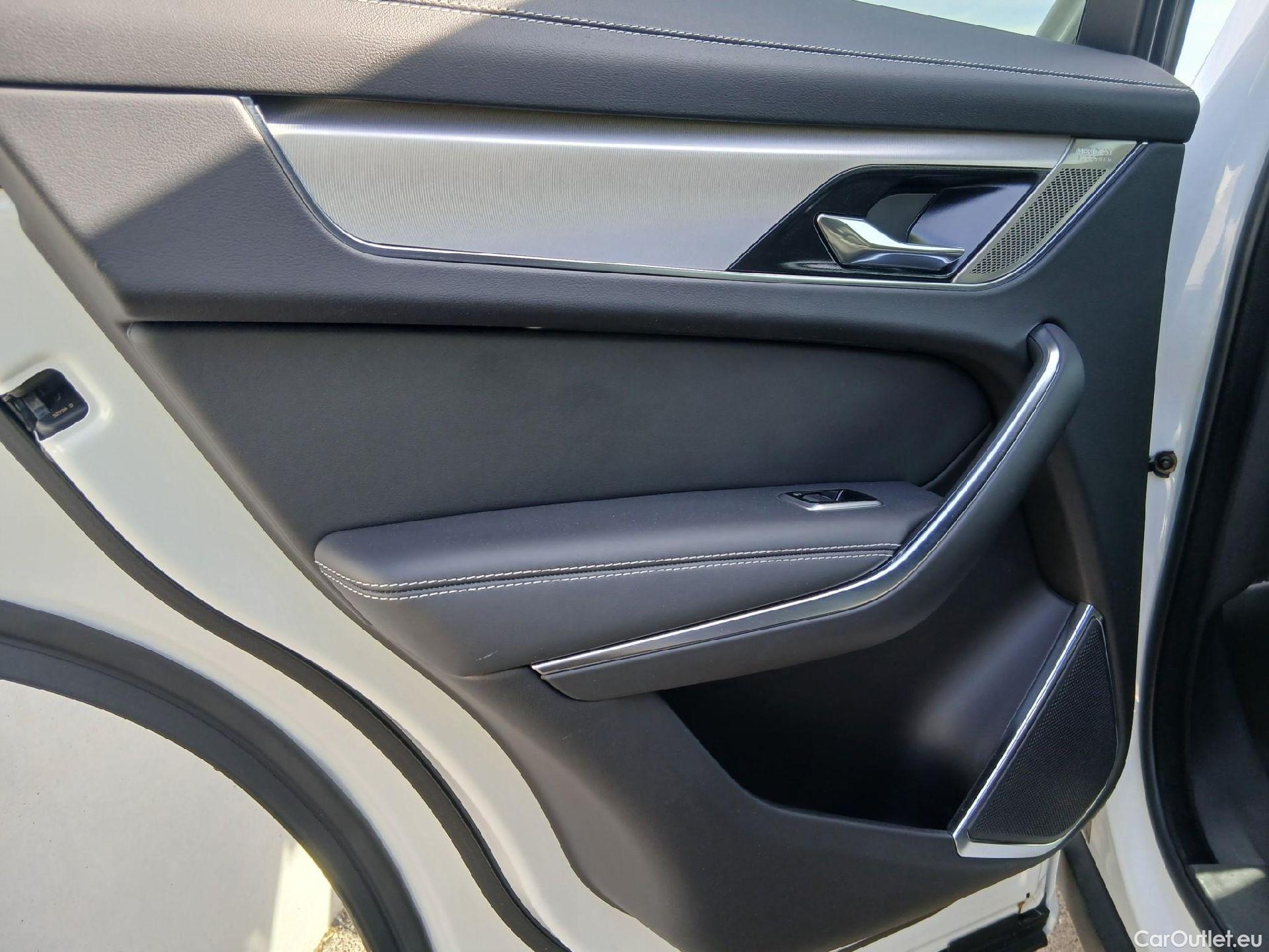  Land Rover  Discovery JAGUAR F-Pace / 2020 / 5P / todoterreno 2.0D I4 204PS AWD Auto MHEV R-Dynamic SE #27