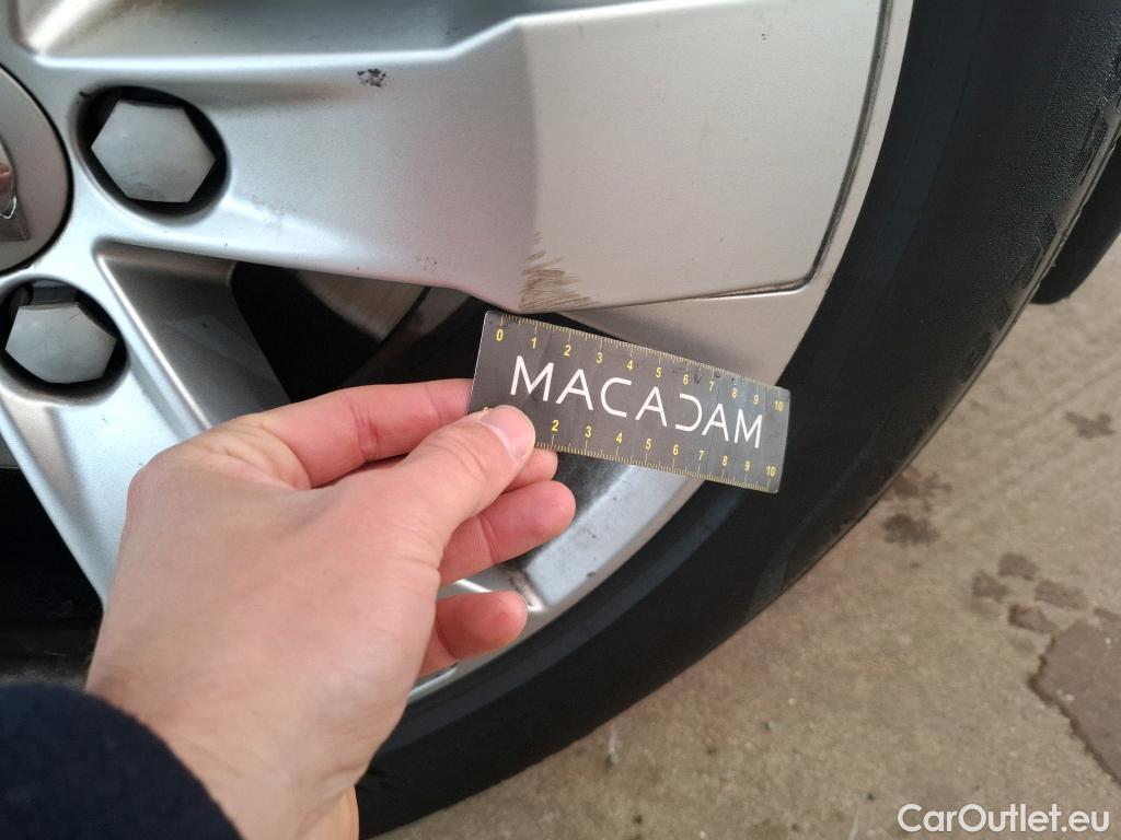  Volvo  XC 40 XC40 Momentum 2WD 2.0 D3 150CV BVA8 E6dT #30