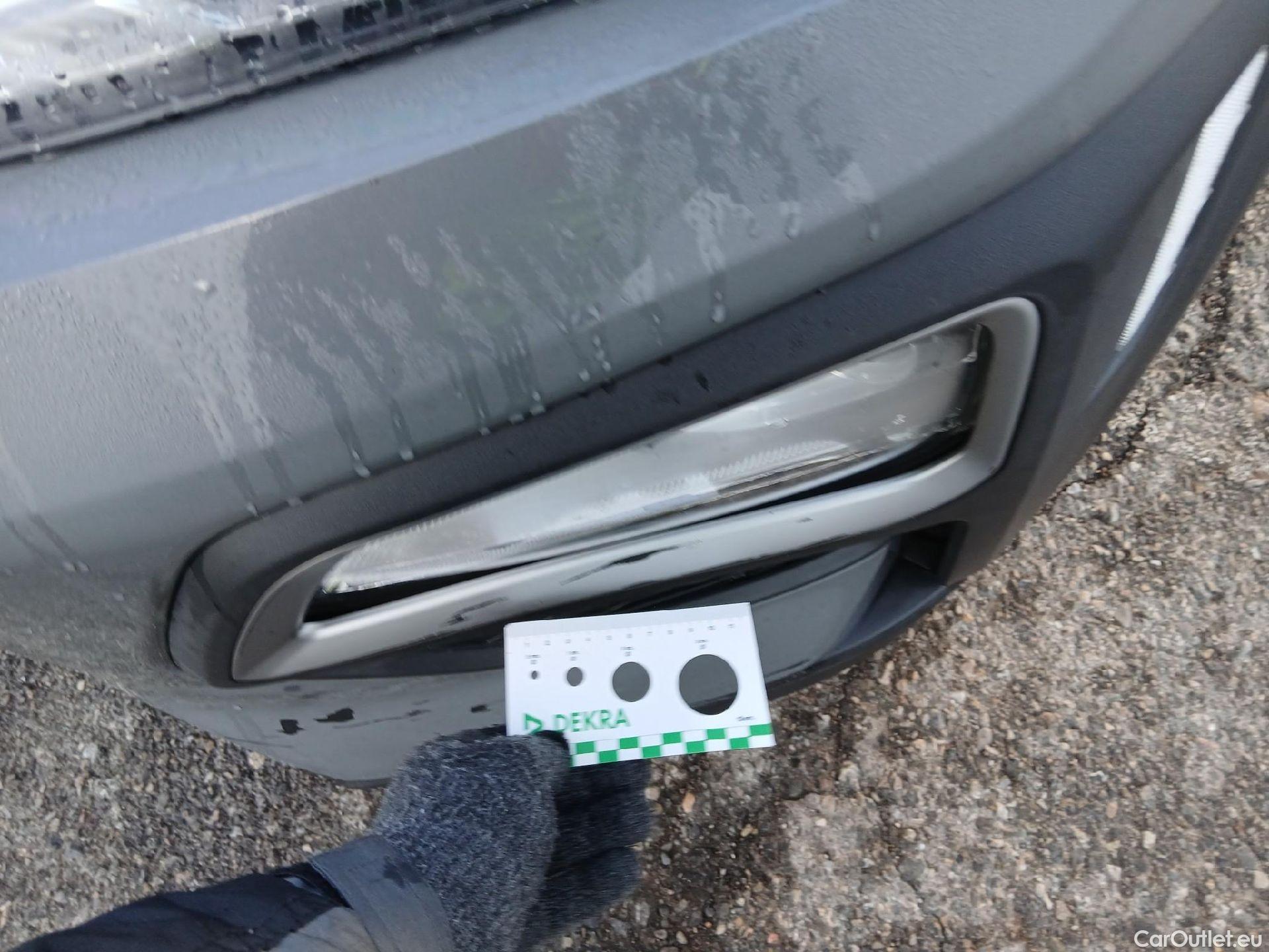  Hyundai  Konna HYUNDAI Kona / 2017 / 5P / todoterreno 1.6 GDI HEV Klass DCT #8