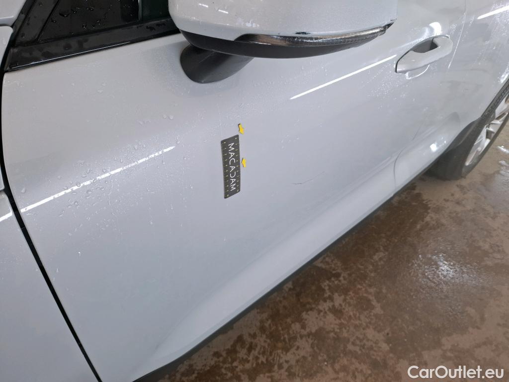  Volvo  XC 40 XC40 Momentum 2WD 2.0 D3 150CV BVA8 E6dT #4