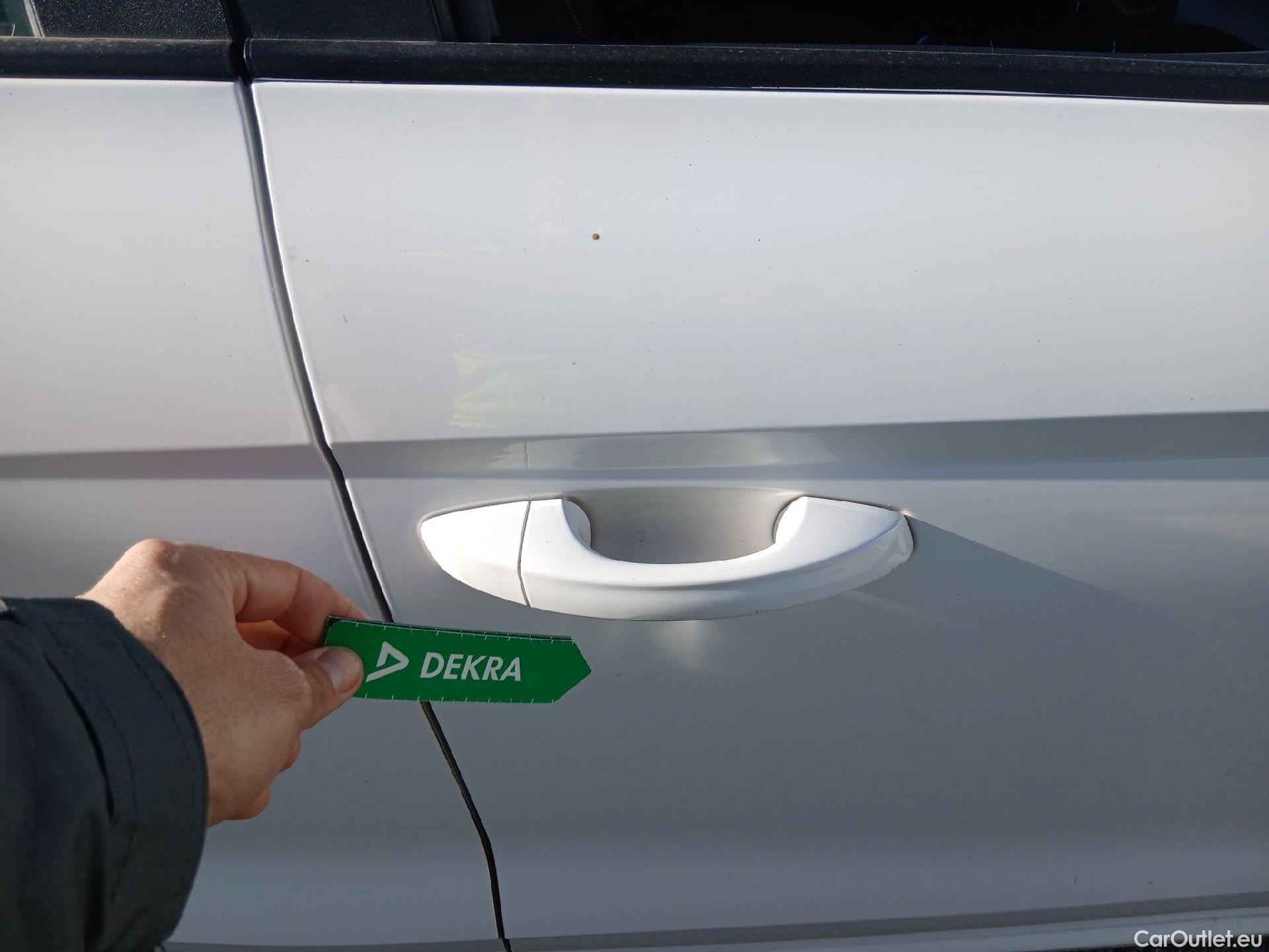  Seat  Ibiza SEAT  / 2017 / 5P / berlina con portón 1.0 TGI 66kW (90CV) Style Go2 #16