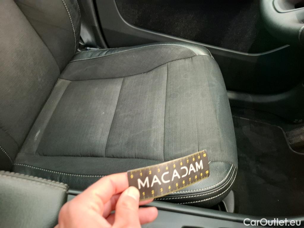  Volvo  XC 40 XC40 Momentum 2WD 2.0 D3 150CV BVA8 E6dT #44