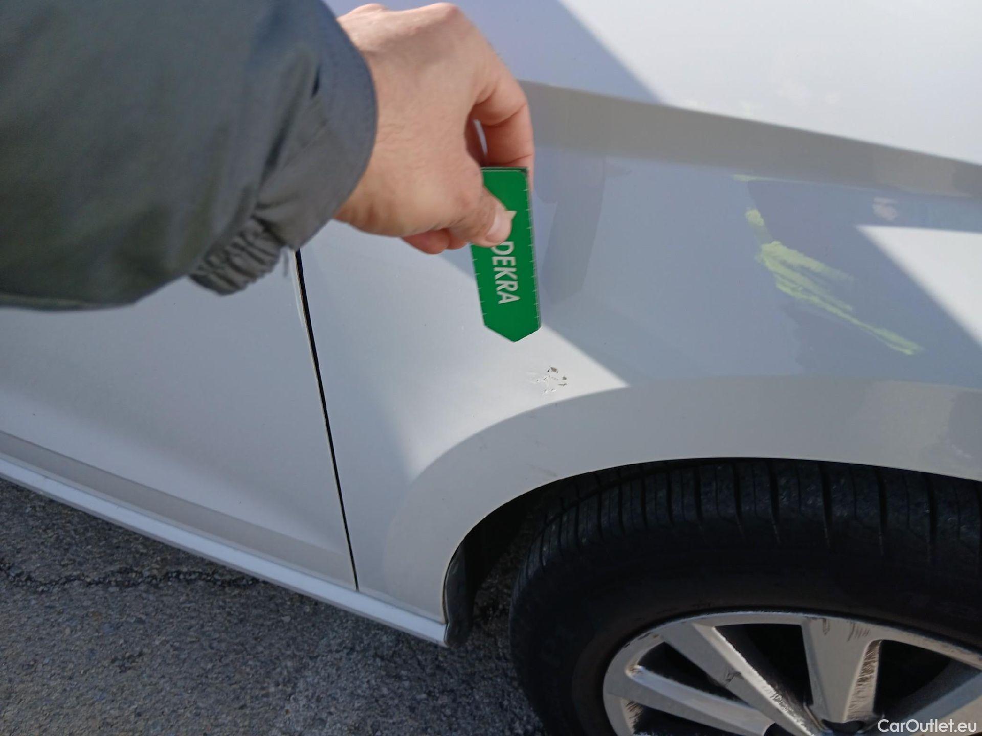  Seat  Ibiza SEAT  / 2017 / 5P / berlina con portón 1.0 TGI 66kW (90CV) Style Go2 #18