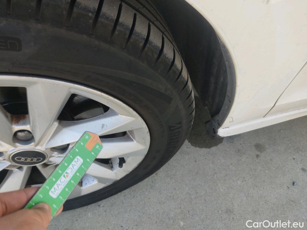  Audi  A3 AUDI  / 2020 / 5P / berlina con portón Sportback 30 TFSI 81kW (110CV) S tronic #16