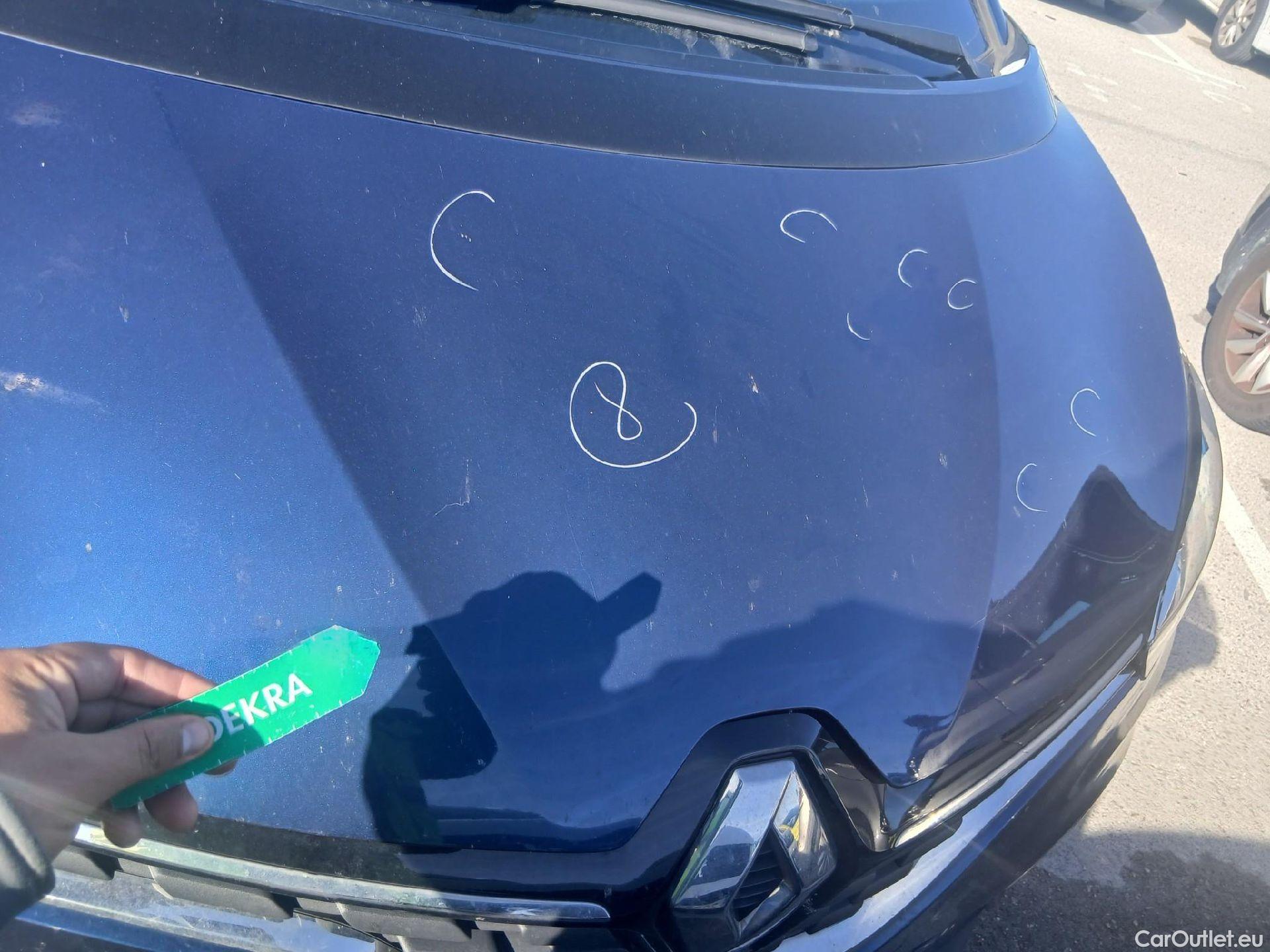  Renault  Scenic RENAULT Scénic / 2016 / 5P / monovolumen compacto Zen Energy dCi 96kW (130CV) #14