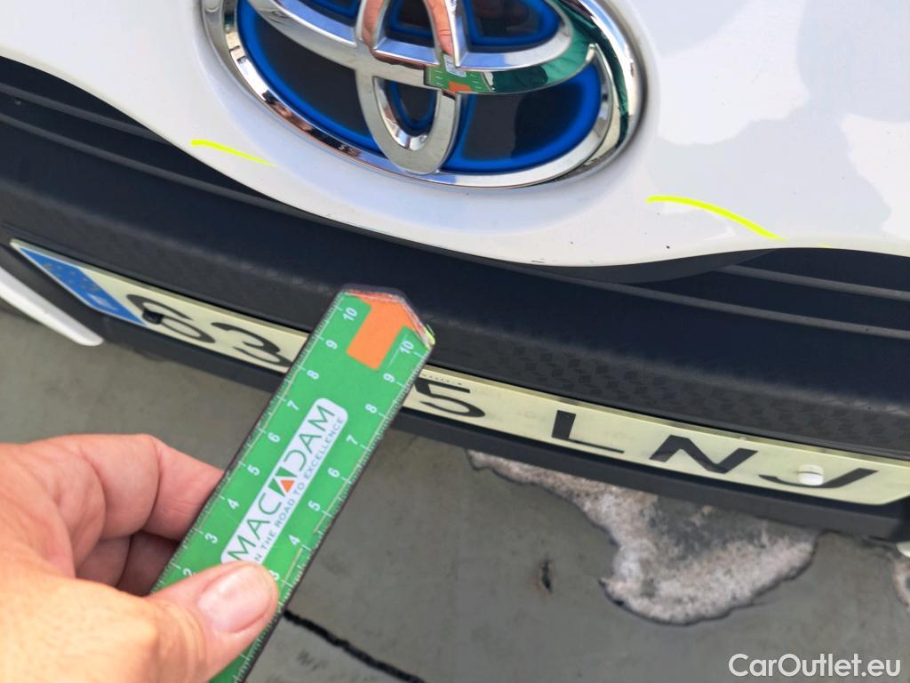  Toyota  Yaris TOYOTA  / 2020 / 5P / berlina con portón 1.5 120H Active Tech #19