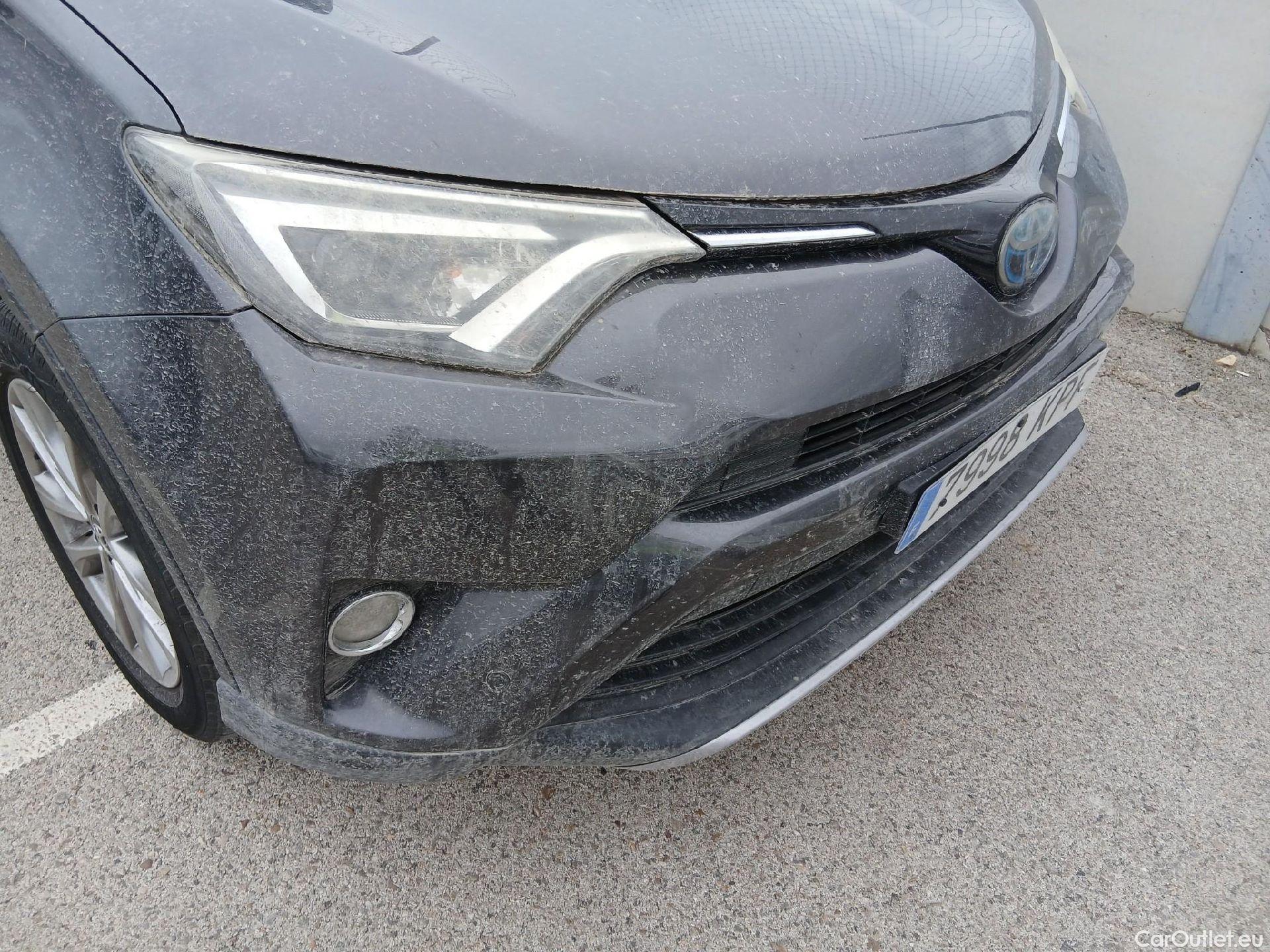  Toyota  RAV4 TOYOTA  / 2015 / 5P / todoterreno 2.5l hybrid 2WD Advance Pack Drive #1