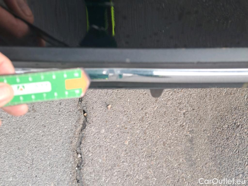  Mercedes  G-Klasee MERCEDES-BENZ Clase GLC / 2019 / 5P / todoterreno GLC 300 4MATIC #33