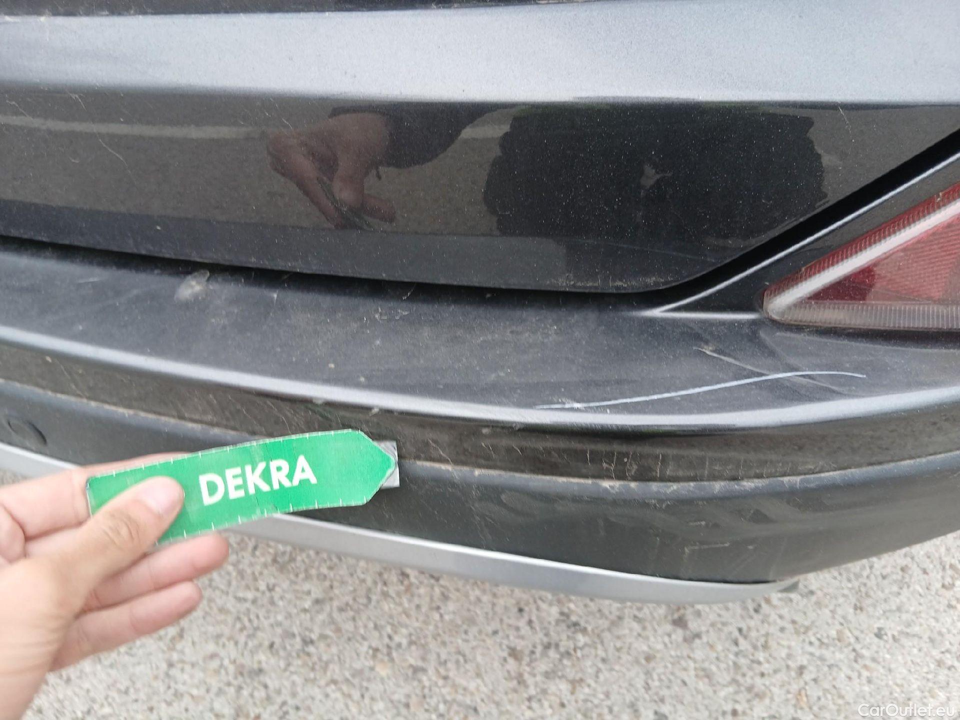  Toyota  RAV4 TOYOTA  / 2015 / 5P / todoterreno 2.5l hybrid 2WD Advance Pack Drive #23