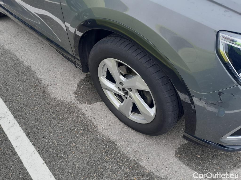  Audi  Q3 AUDI  / 2018 / 5P / todoterreno Advanced 35 TFSI 110kW (150CV) #5