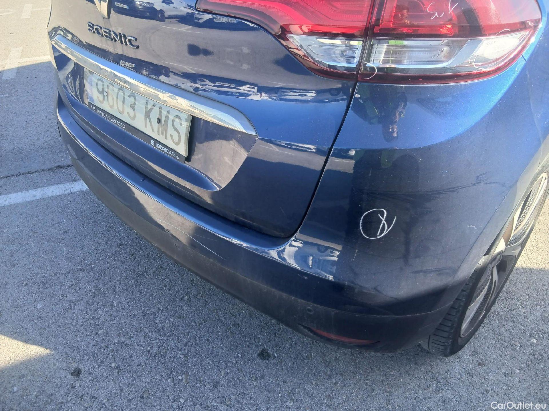  Renault  Scenic RENAULT Scénic / 2016 / 5P / monovolumen compacto Zen Energy dCi 96kW (130CV) #31